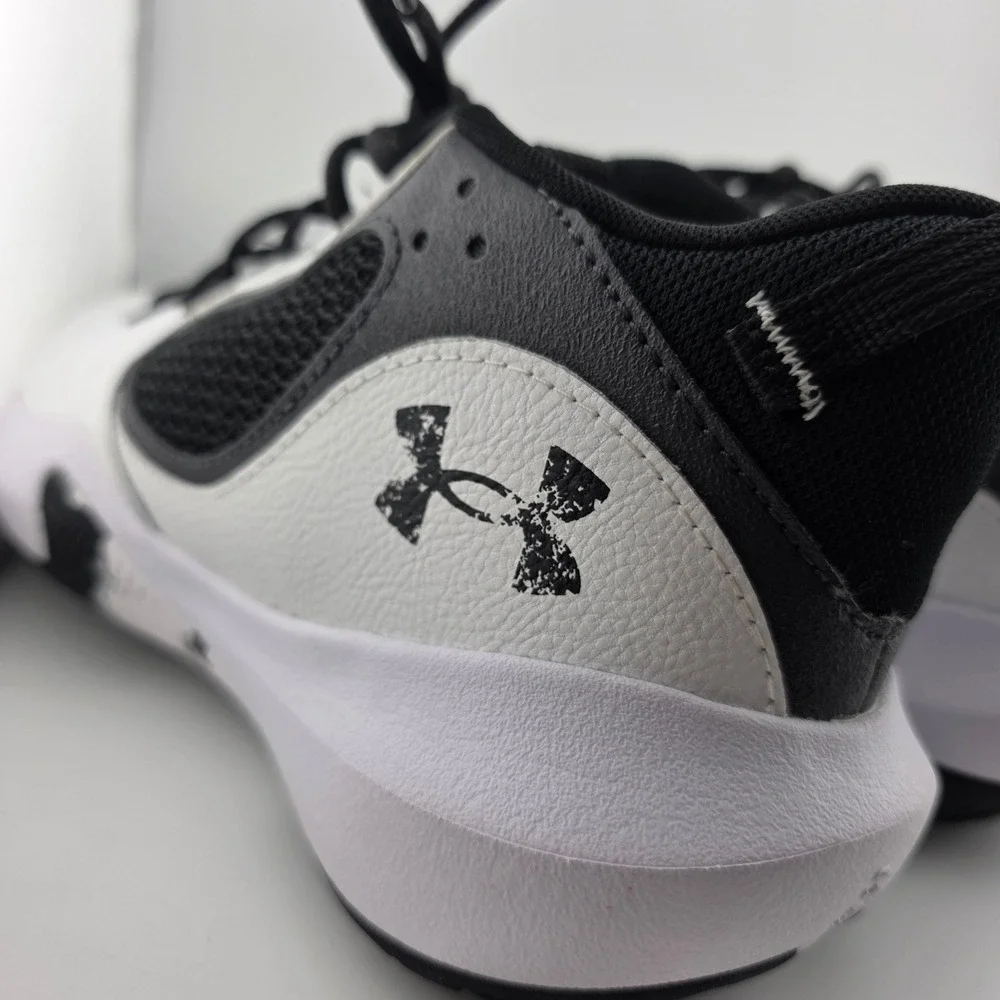 Under Armour excellent pre